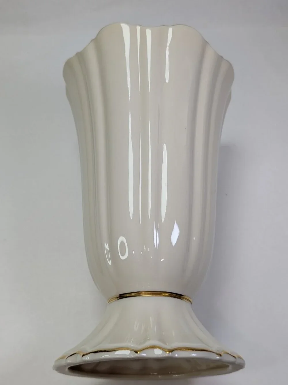 Lenox Fine China Fluted Pedestal Vase Cream 24K Gold Trim Accent Floral Holder
